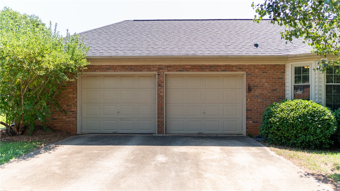 2206 Millgate Road Anderson, SC 29621 - Photo 36 of 38