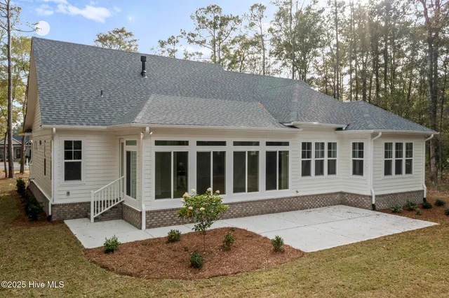 $830,000 | 3468 Eagle Crest Drive Southwest, Supply, NC 28462