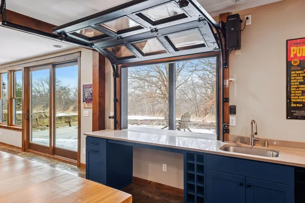 $1,300,000 | 771 Zumbro Oaks Lane Northwest, Oronoco, MN 55960