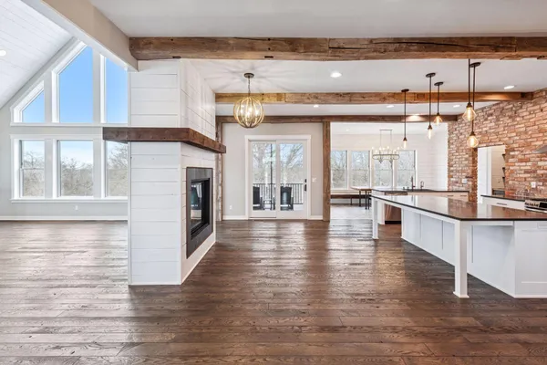 $1,300,000 | 771 Zumbro Oaks Lane Northwest, Oronoco, MN 55960