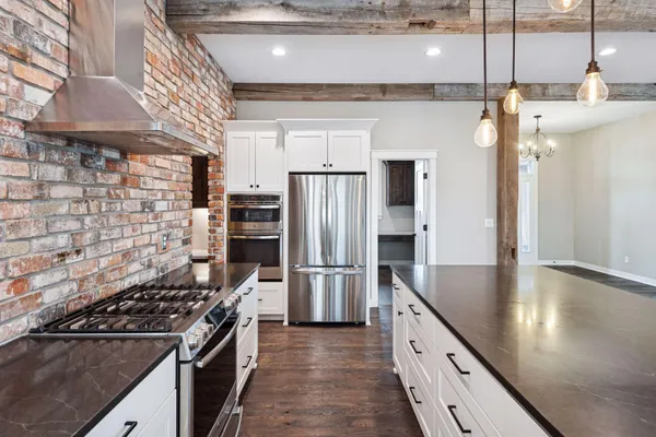 $1,300,000 | 771 Zumbro Oaks Lane Northwest, Oronoco, MN 55960