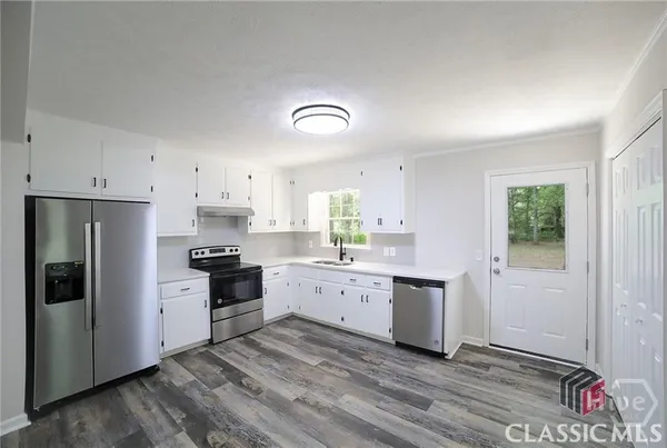 $1,100,000 | 70 Colham Ferry Extension, Watkinsville, GA 30677