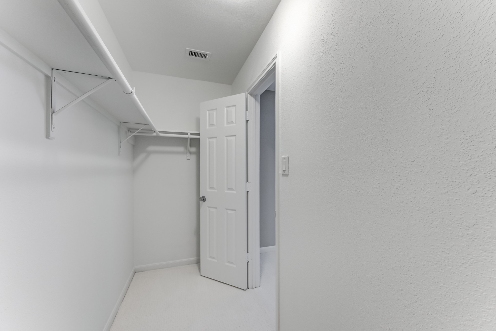 4706 Mint Trail Houston, TX 77066 - Photo 30 of 43 a view of closet area