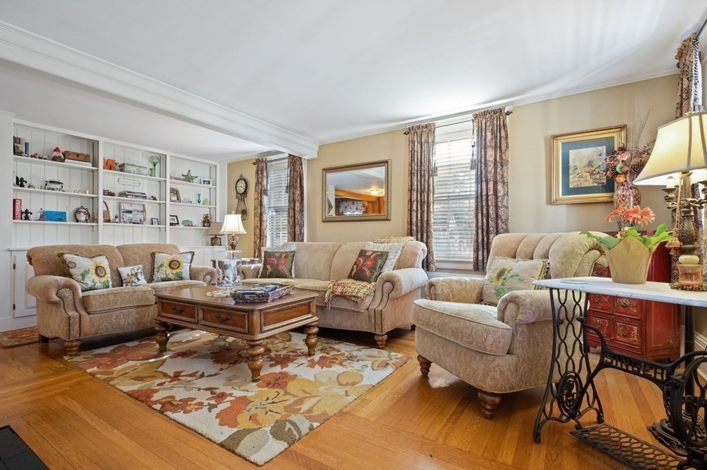 566 Bay Road Duxbury, MA 02332 - Photo 15 of 39 Gallery Image 15
