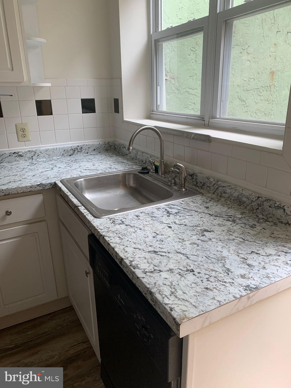 528 Fitzwater Street Philadelphia, PA 19147 - Photo 7 of 40