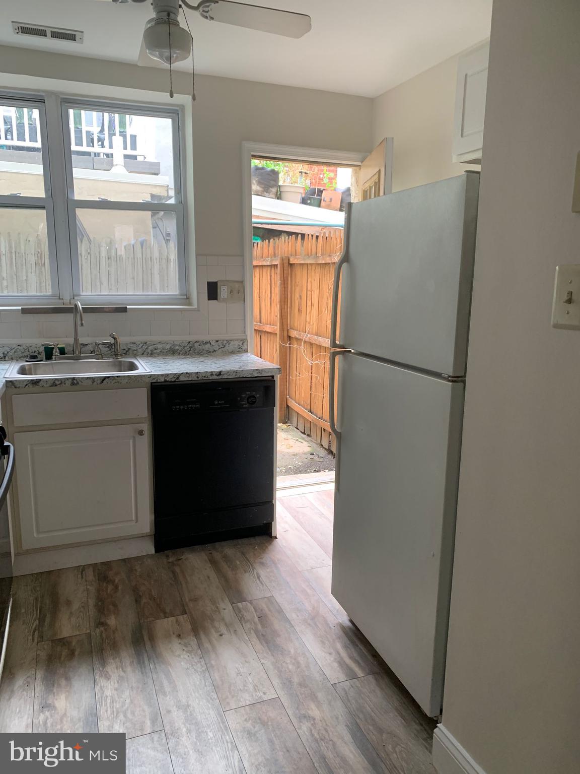 528 Fitzwater Street Philadelphia, PA 19147 - Photo 8 of 40