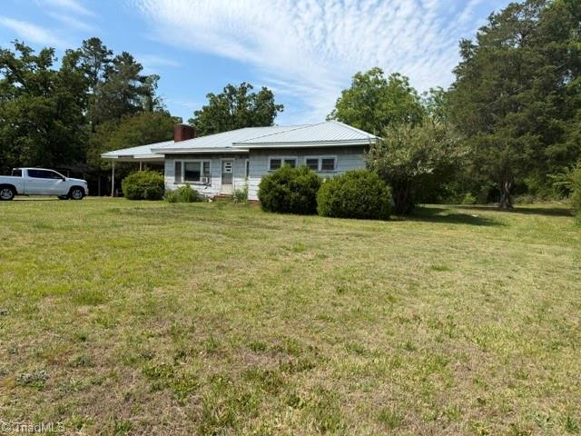 571 Garner Road Denton, NC 27239 - Photo 2 of 10