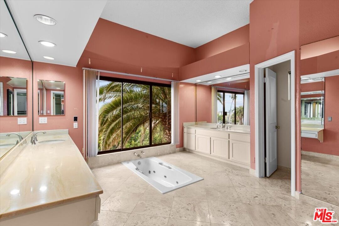 243 Montreal Street Playa del Rey, CA 90293 - Photo 30 of 47