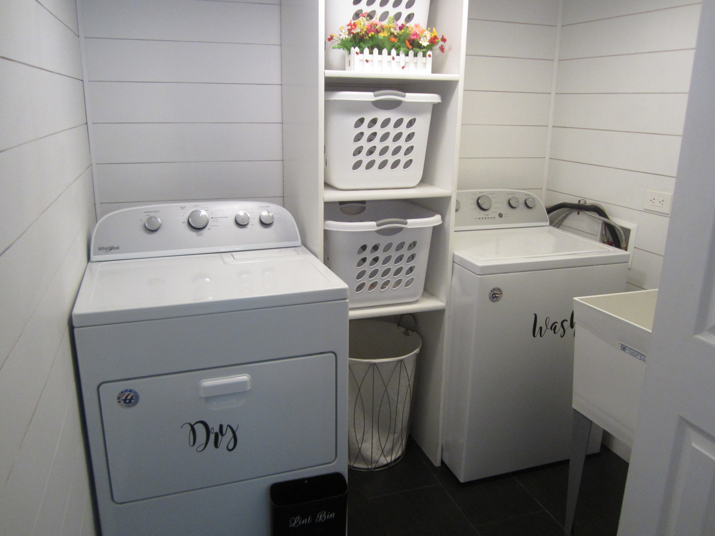 605 West Schaumburg Road Streamwood, IL 60107 - Photo 14 of 22 Gallery Image 14