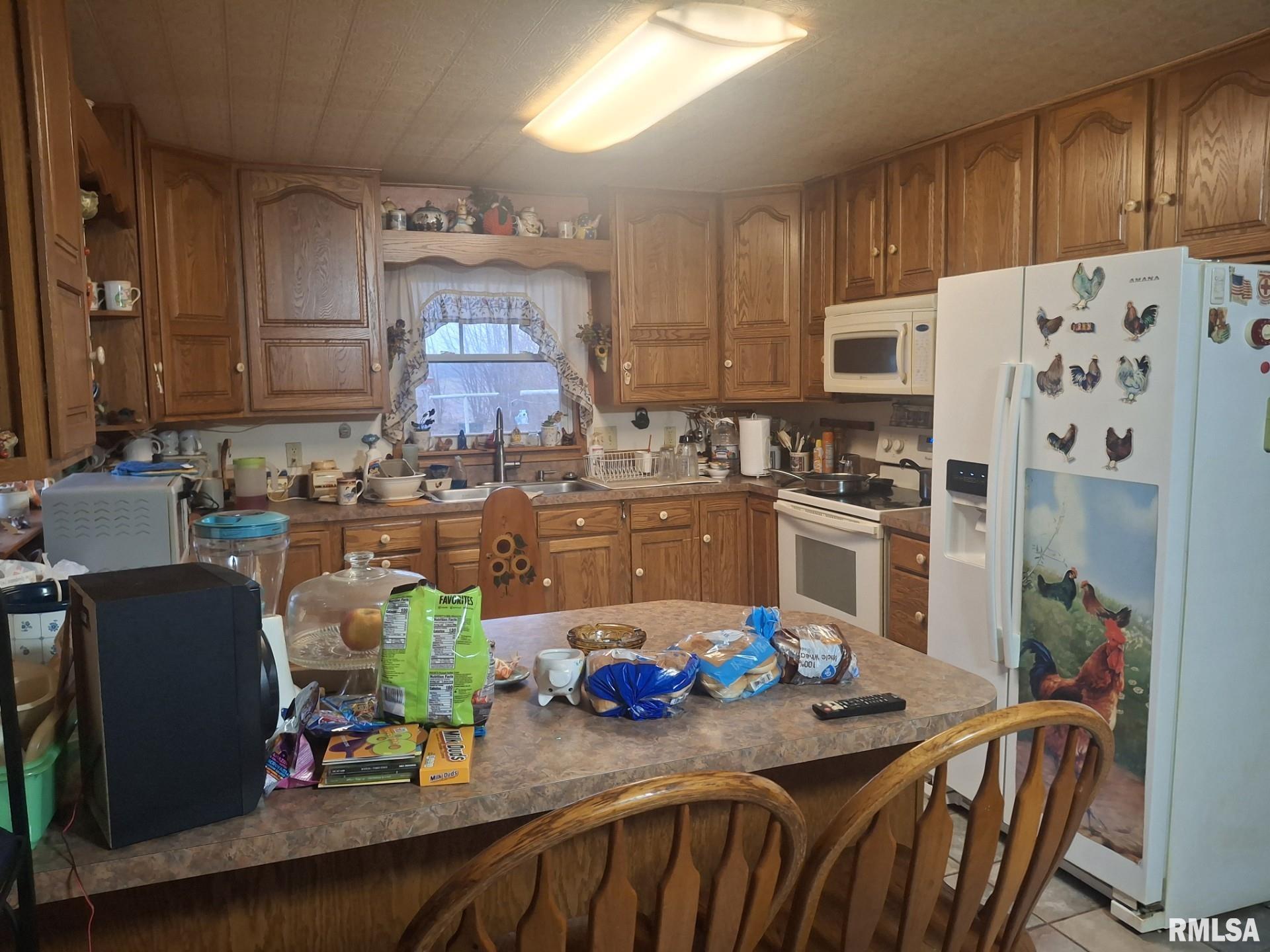 417 North Toepfer Street Tremont, IL 61568 - Photo 12 of 35