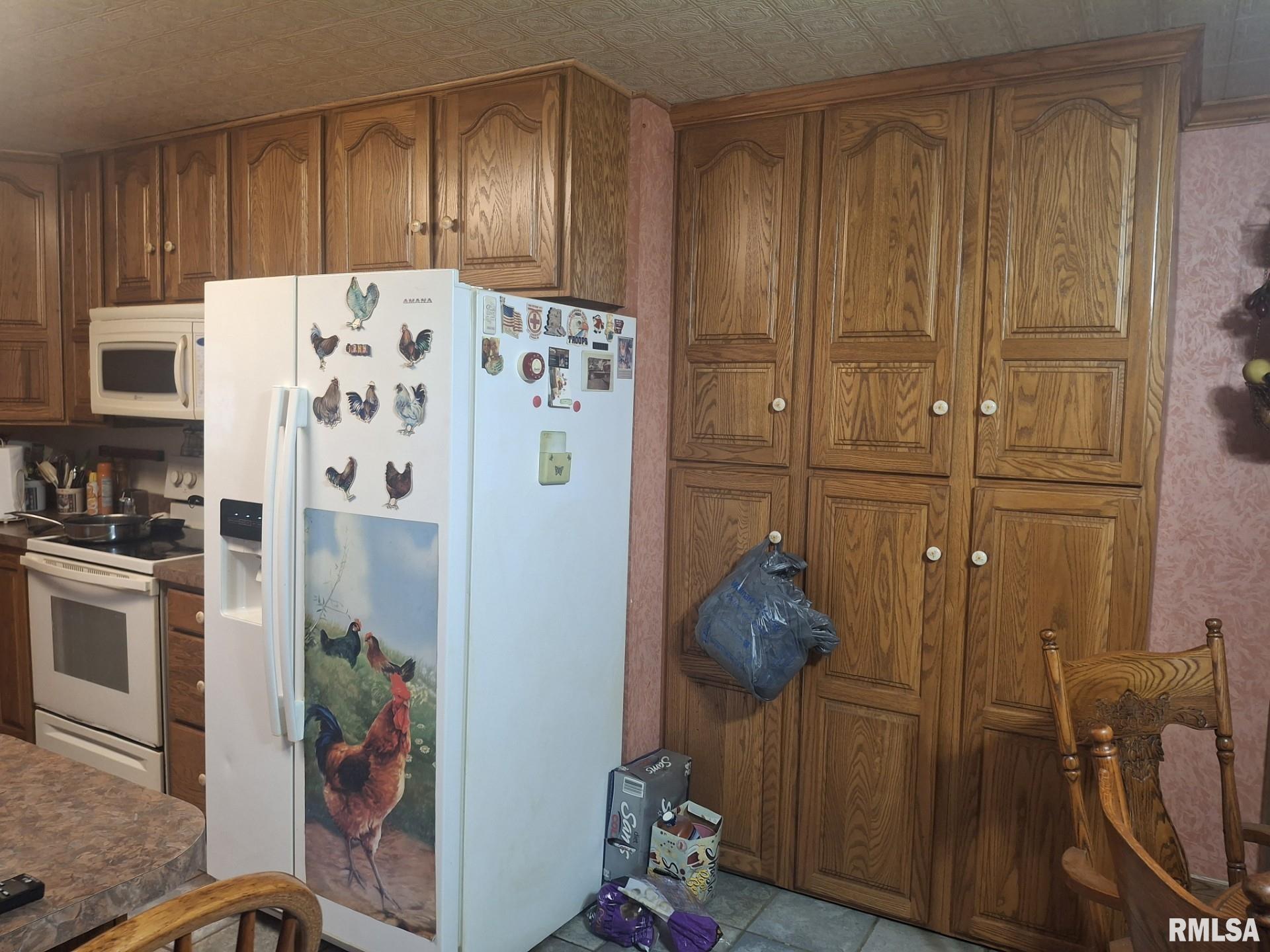 417 North Toepfer Street Tremont, IL 61568 - Photo 13 of 35