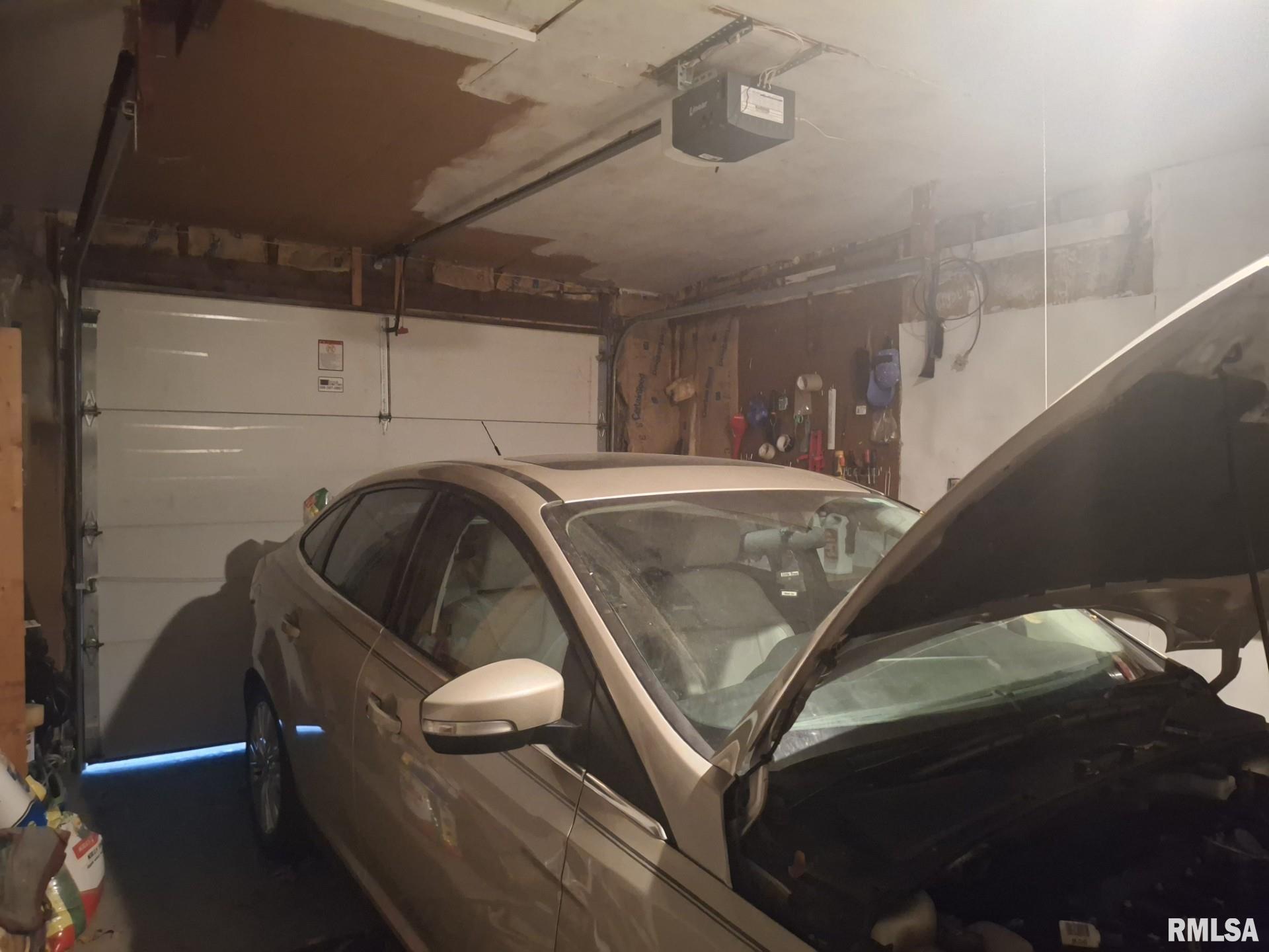 417 North Toepfer Street Tremont, IL 61568 - Photo 32 of 35