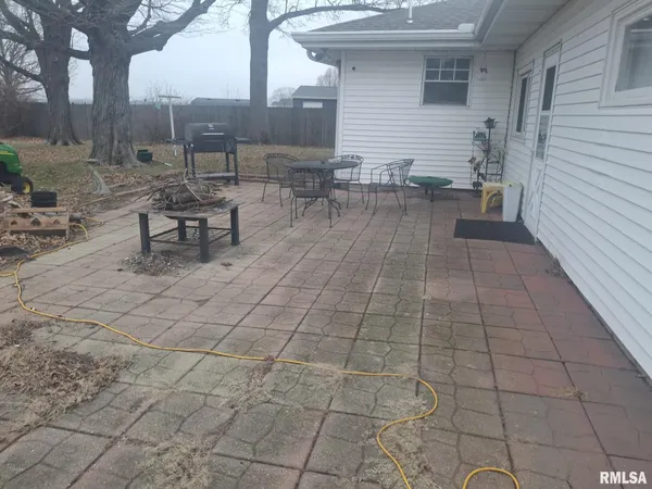 $179,900 | 417 North Toepfer Street, Tremont, IL 61568