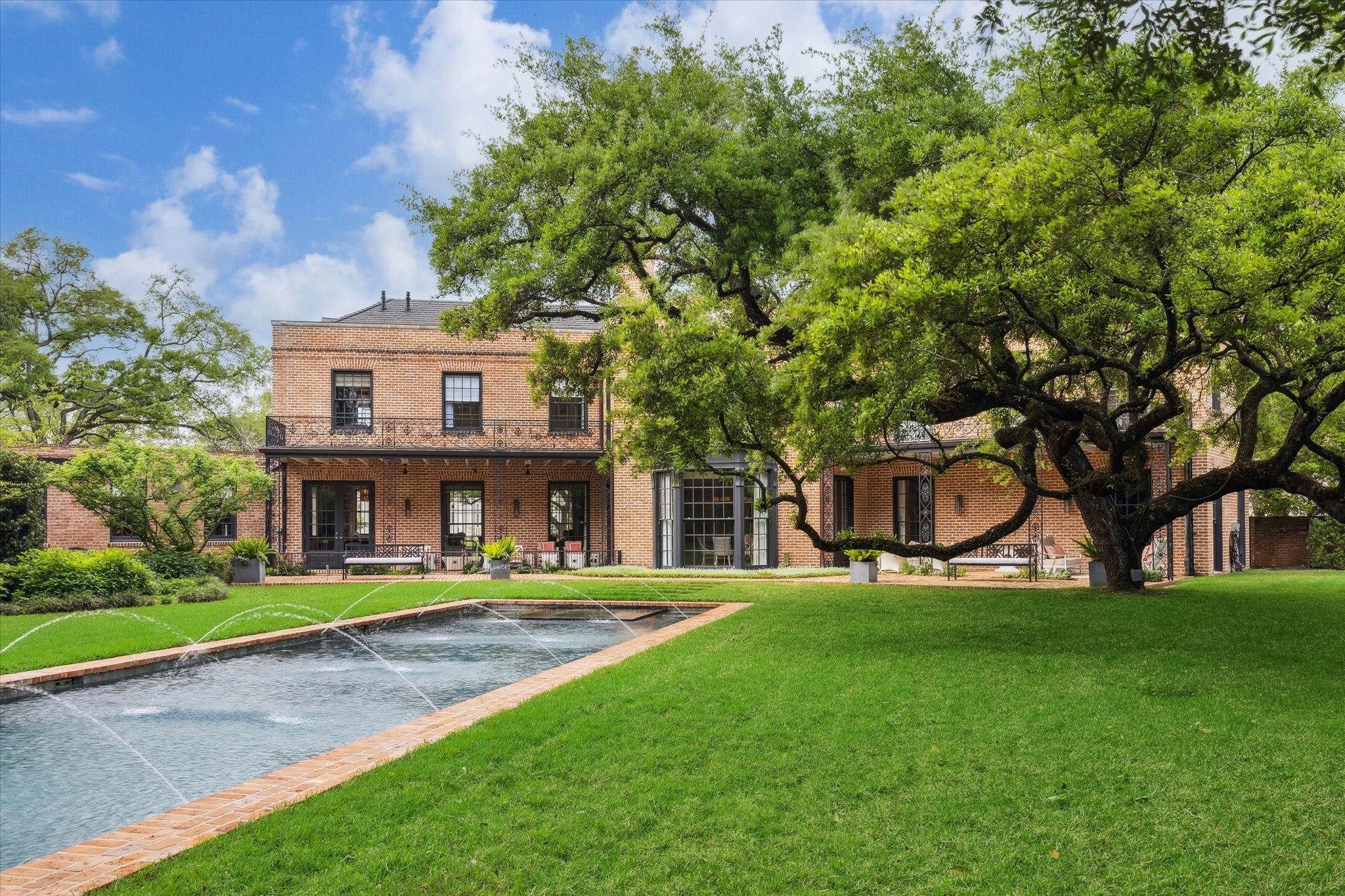 3 Remington Lane Houston, TX 77005 - Photo 36 of 48