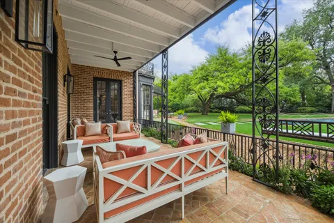 a outdoor view with a sitting space