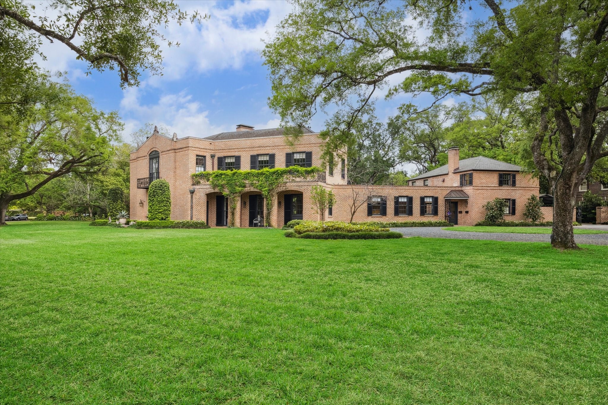 3 Remington Lane Houston, TX 77005 - Photo 45 of 48