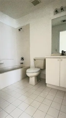 $2,200 | 2715 Southeast 15th Place, Unit 156, Homestead, FL 33035