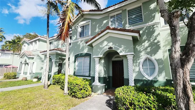 $2,200 | 2715 Southeast 15th Place, Unit 156, Homestead, FL 33035