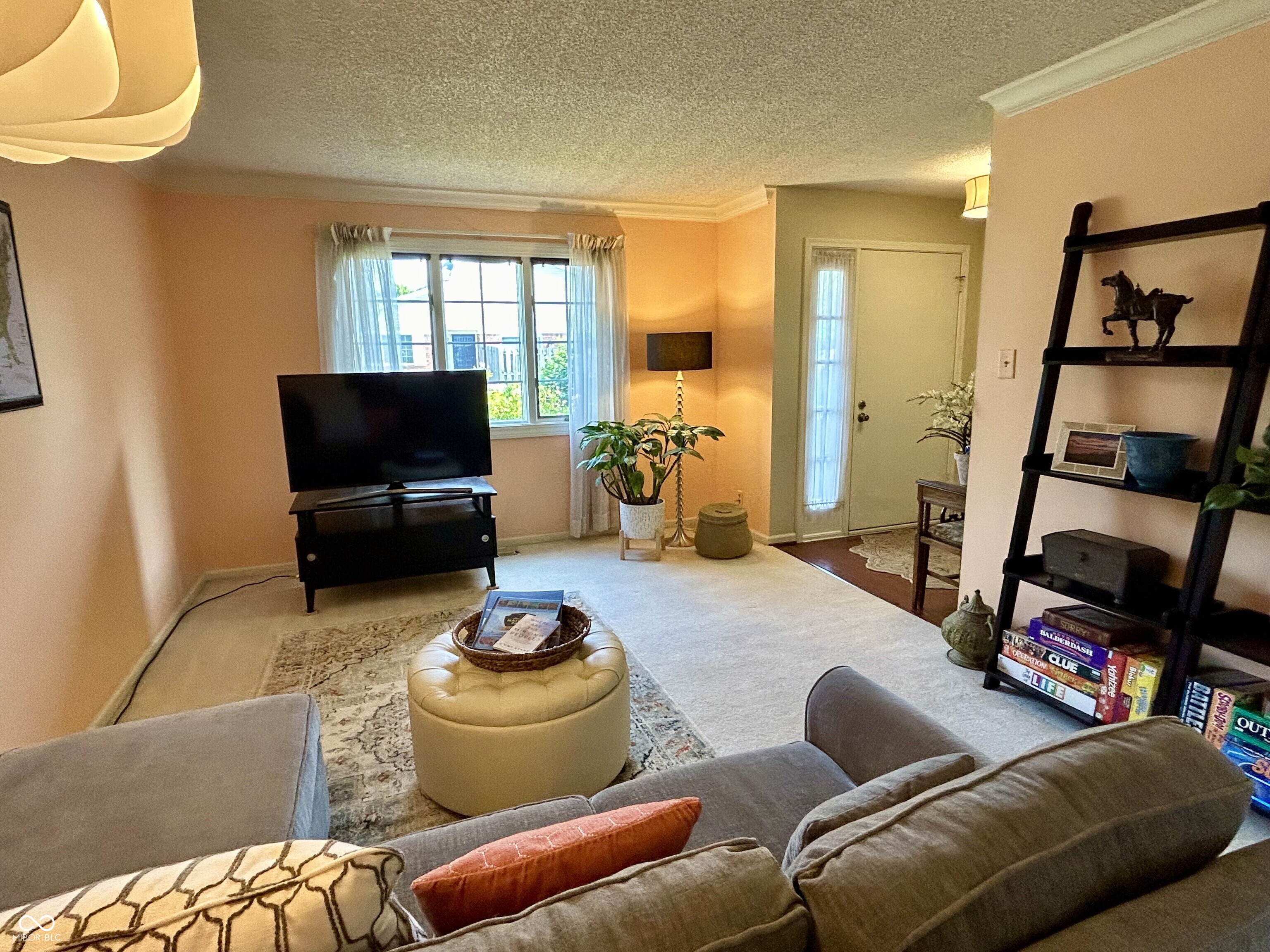 5491 Vin Rose Lane Lawrence, IN 46226 - Photo 5 of 34