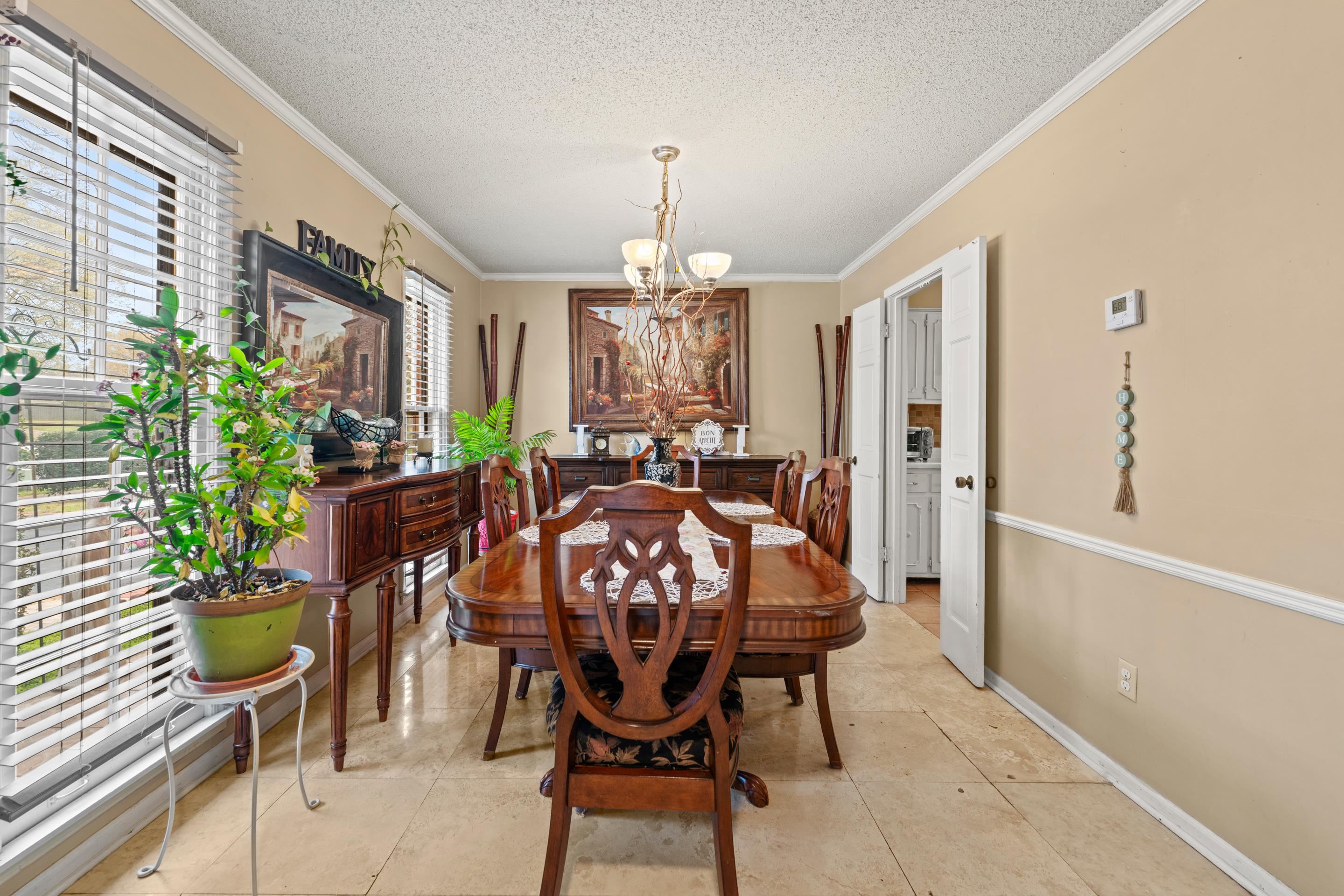 2593 Lanrick Cove Memphis, TN 38119 - Photo 4 of 24 Gallery Image 4
