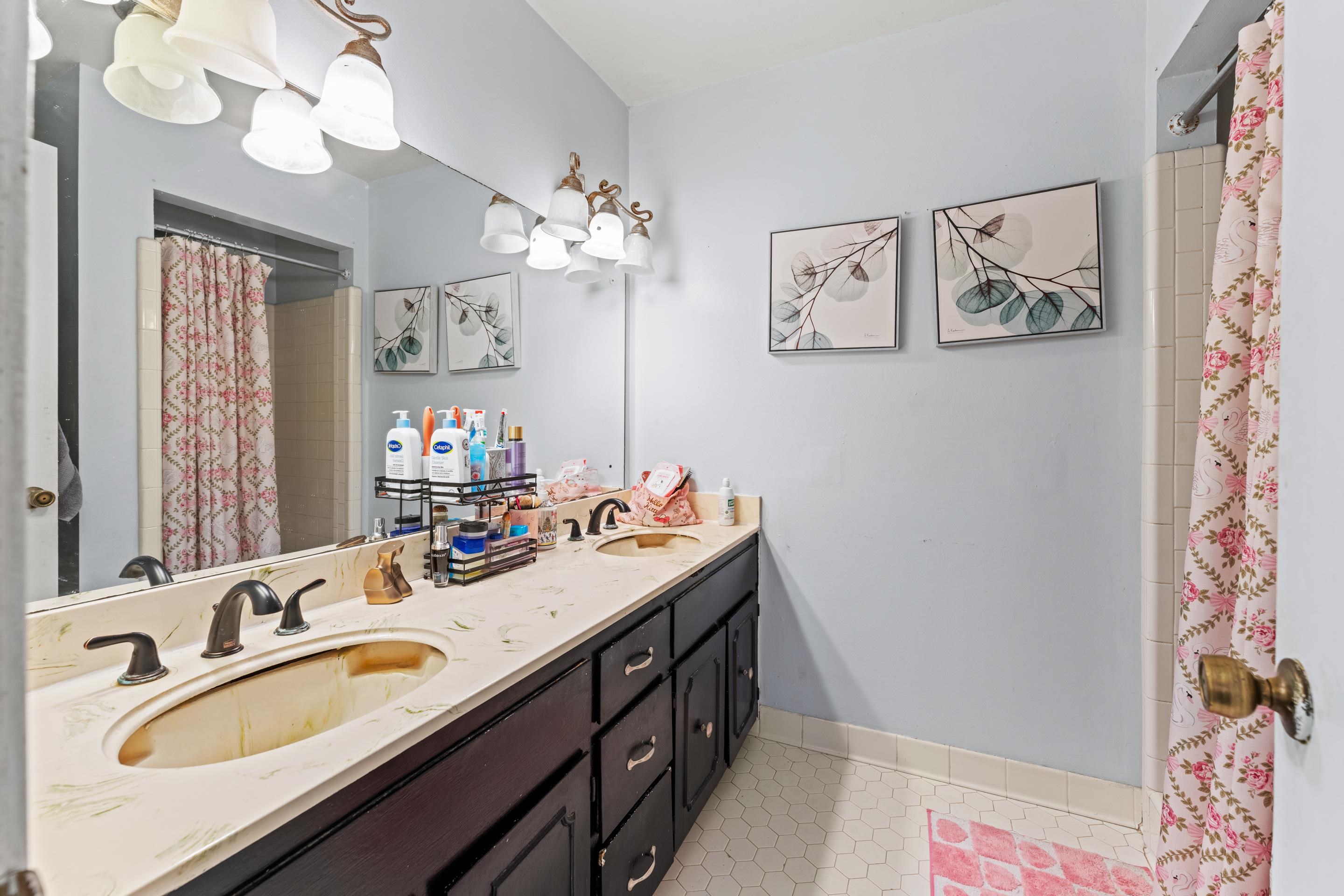 2593 Lanrick Cove Memphis, TN 38119 - Photo 6 of 24 Gallery Image 6