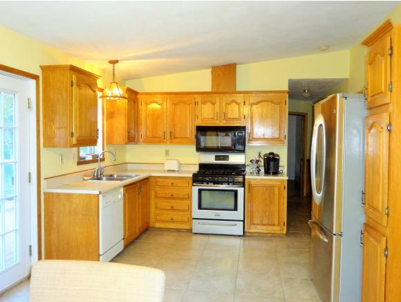 39 Wadleigh Falls Road Lee, NH 03861 - Photo 4 of 21