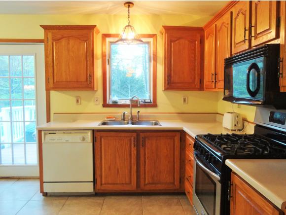39 Wadleigh Falls Road Lee, NH 03861 - Photo 5 of 21