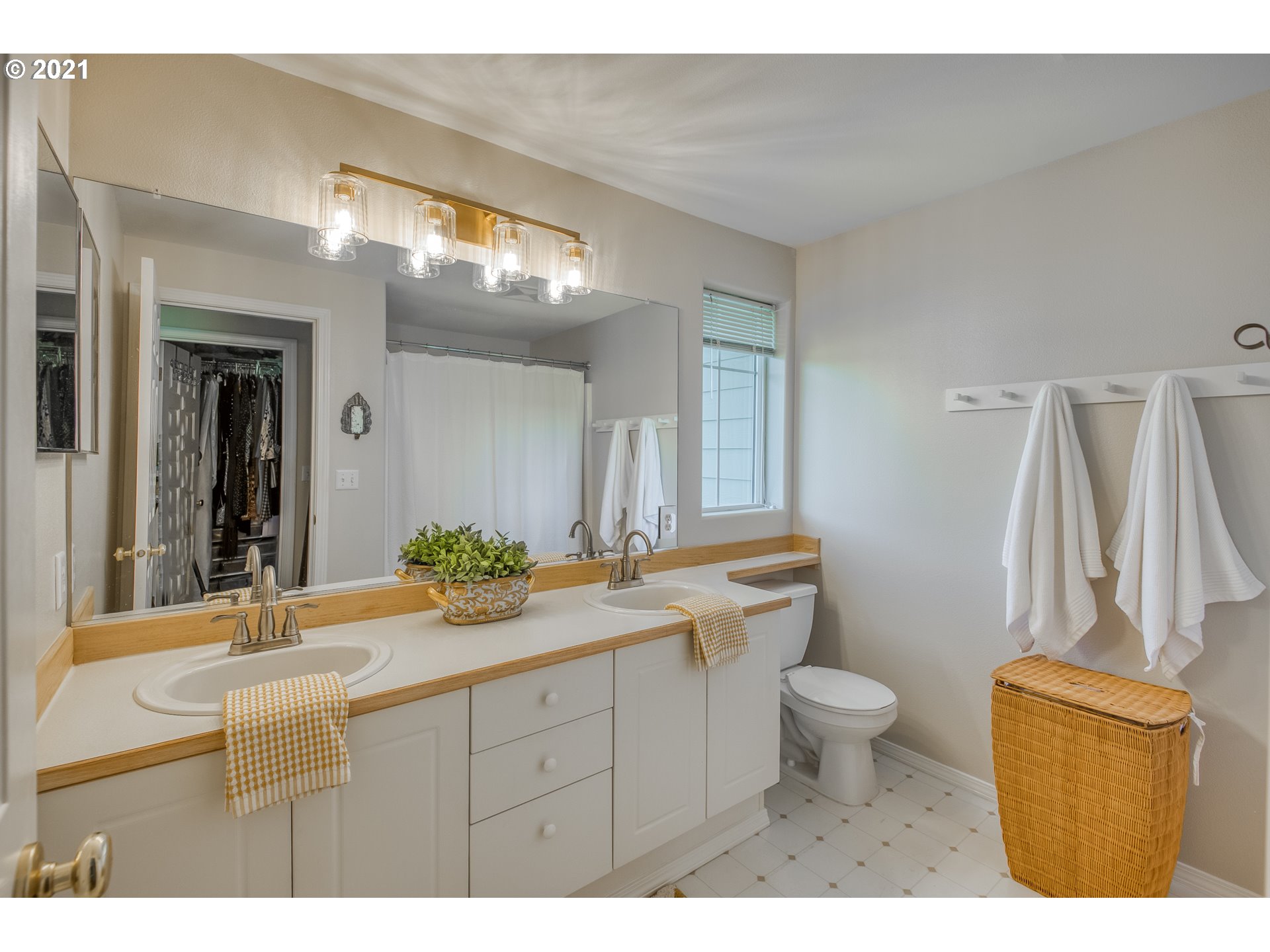 14403 Southwest Barrows Road Beaverton, OR 97007 - Photo 24 of 26 Gallery Image 24