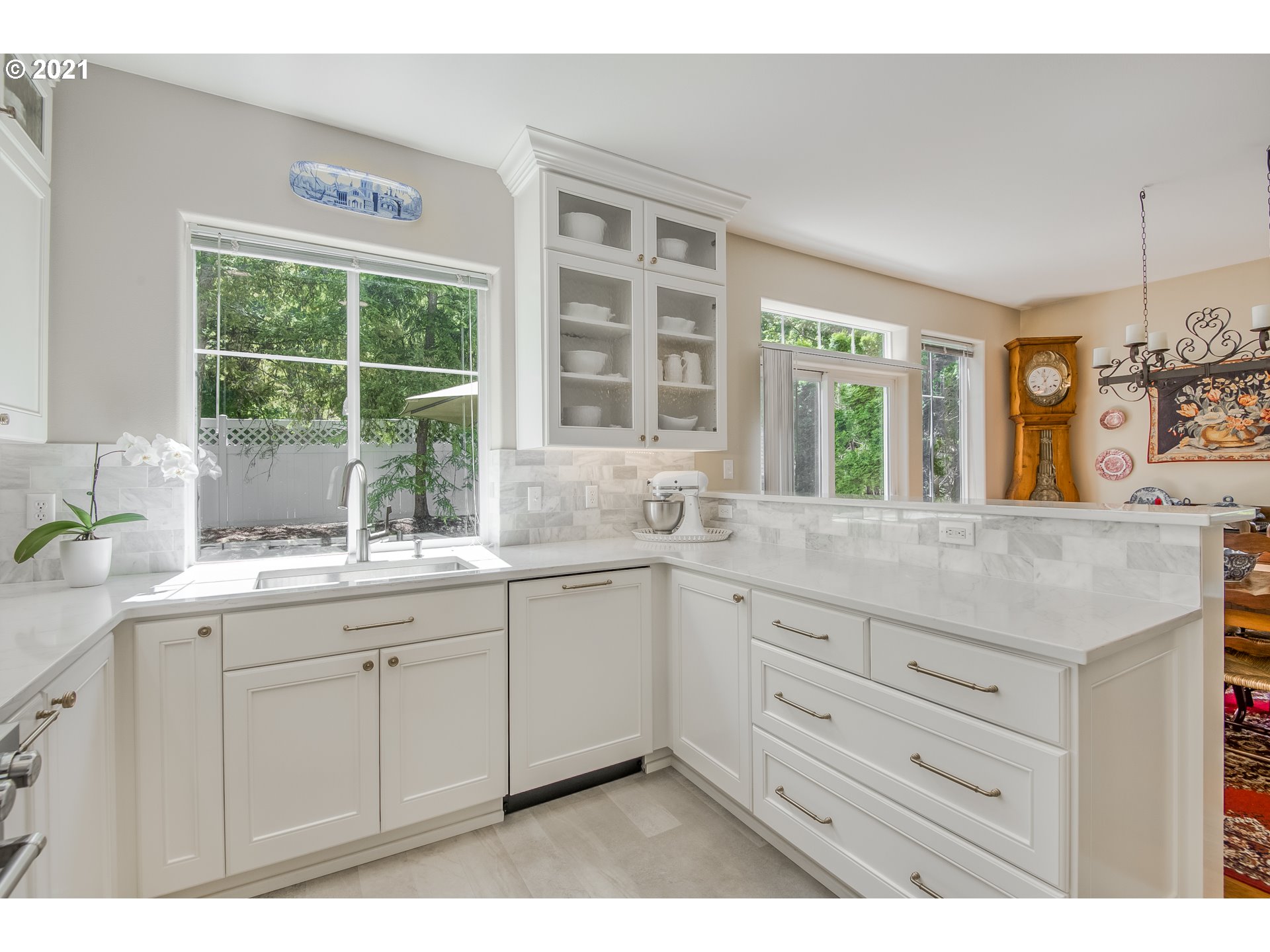 14403 Southwest Barrows Road Beaverton, OR 97007 - Photo 10 of 26 Gallery Image 10