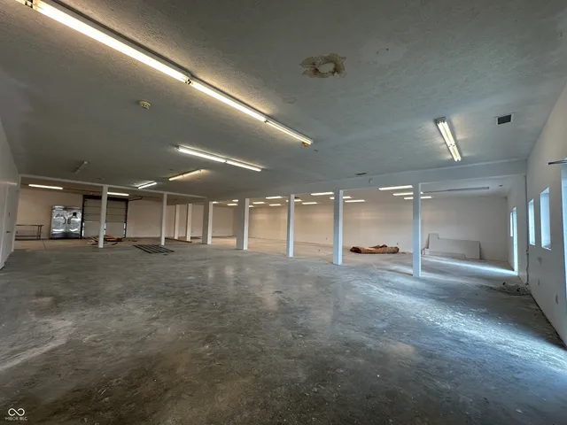 $1,950 | 1049 Indianapolis Road, Unit C, Greencastle, IN 46135