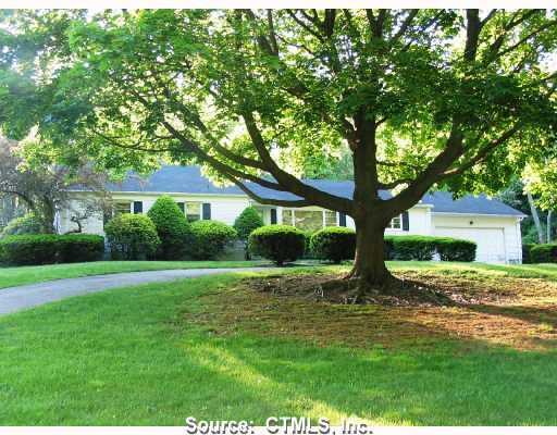 7 Cross Hollow Road Woodbridge, CT 06525 - Photo 1 of 1 Gallery Image 1