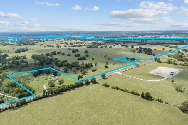 a view of a tennis ground