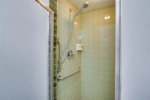 $315,000 | 216 Fair Winds Drive, Unit 216, Nokomis, FL 34275