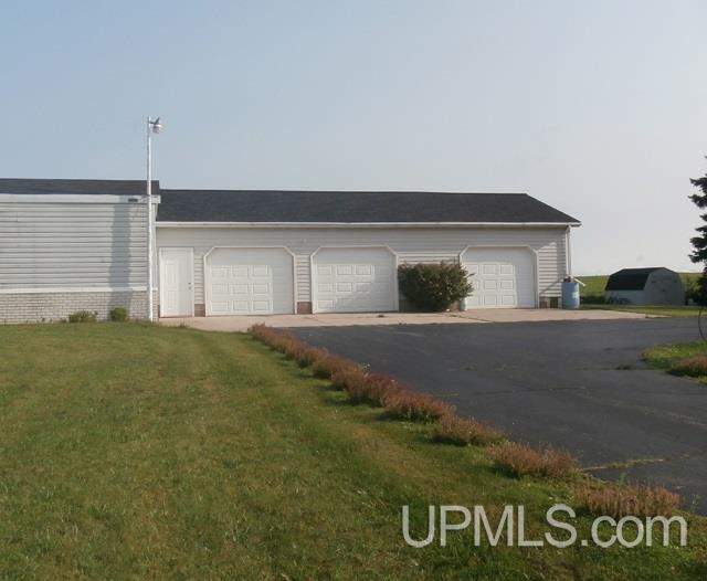 4874 Co Road, Unit AT ROCK LOCATION Gladstone, MI 49837 - Photo 3 of 20