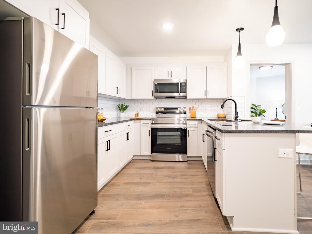 6808 Ridge Avenue, Unit 101 Philadelphia, PA 19128 - Photo 1 of 11