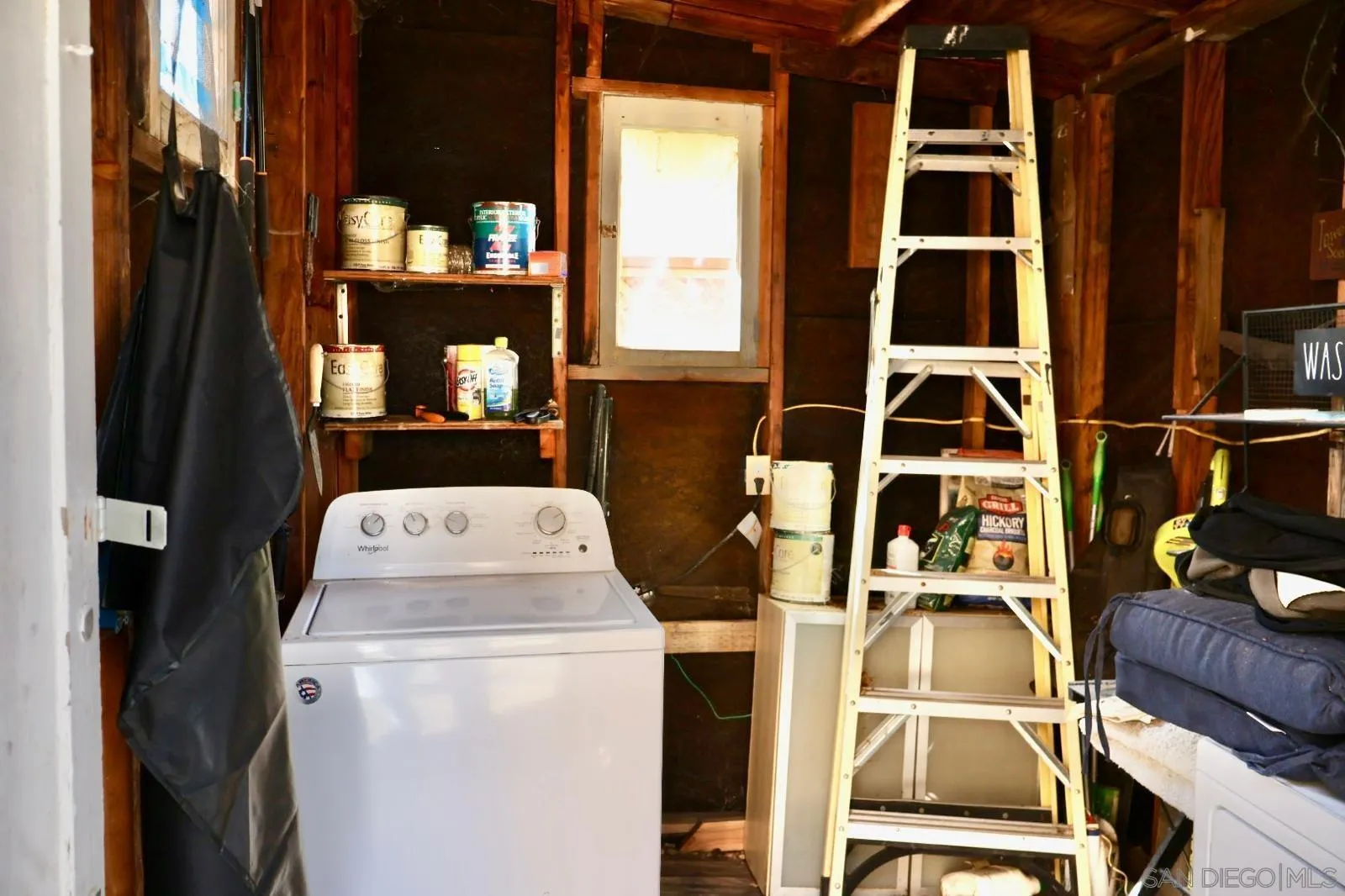 1273 Ridge Trail Julian, CA 92036 - Photo 32 of 33 a utility room with dryer and washer