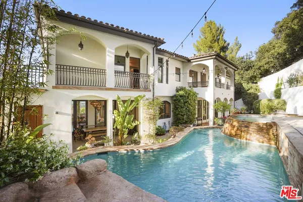 $3,499,000 | 10940 Terryview Drive, Studio City, CA 91604