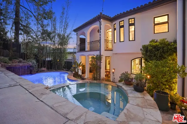 $3,499,000 | 10940 Terryview Drive, Studio City, CA 91604