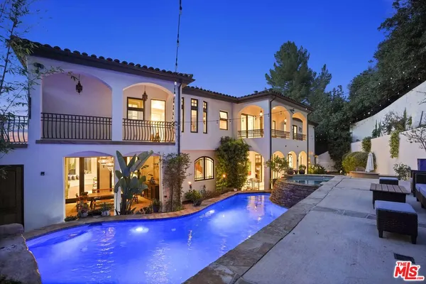 $3,499,000 | 10940 Terryview Drive, Studio City, CA 91604