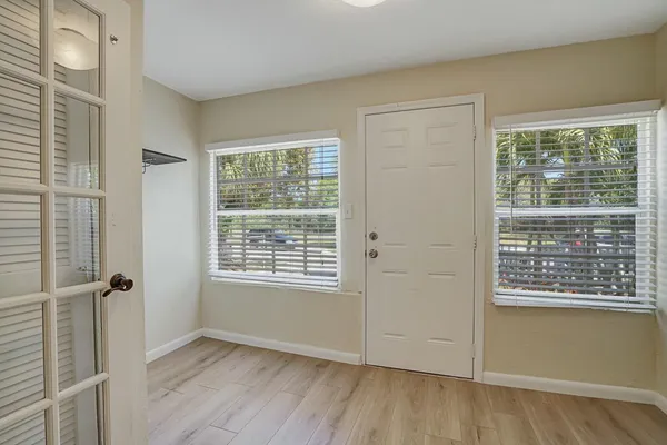 $2,750 | 326 Southeast 1st Avenue, Delray Beach, FL 33444