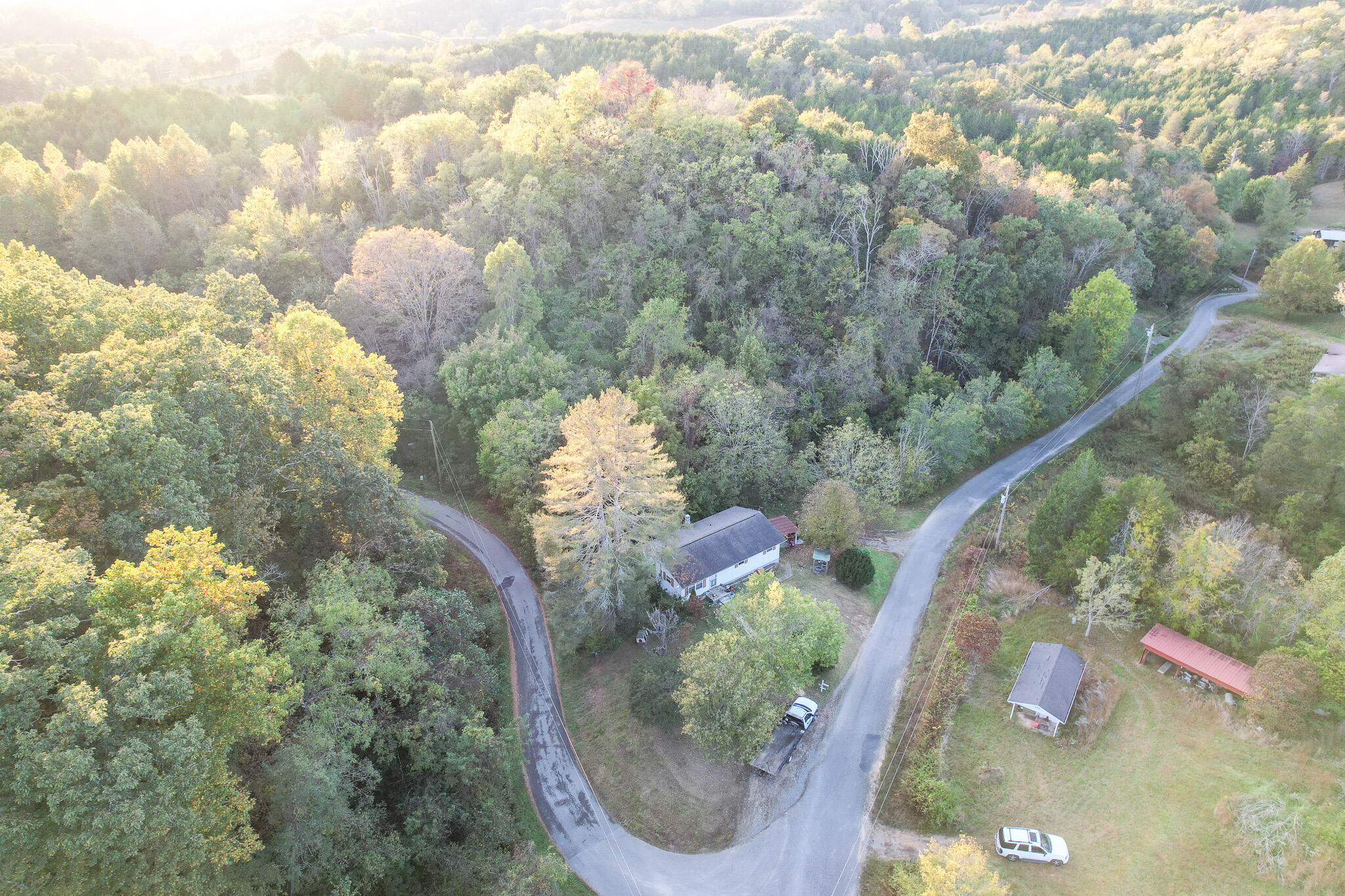 3401 Glendale Road Bybee, TN 37713 - Photo 3 of 20 DJI_0495
