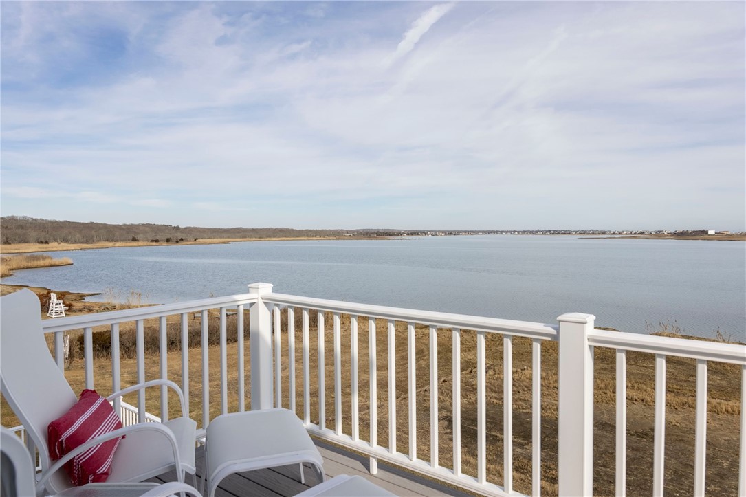 17 Rabbit Run Westerly, RI 02891 - Photo 32 of 49