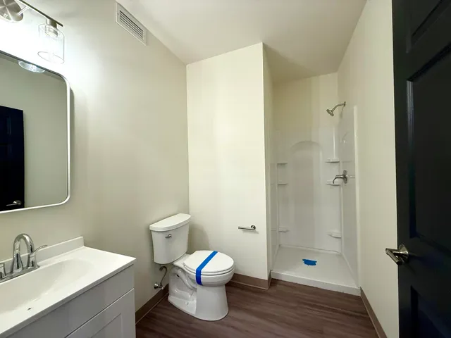 $1,595 | 1138 Elm Street, Manchester, NH 03101