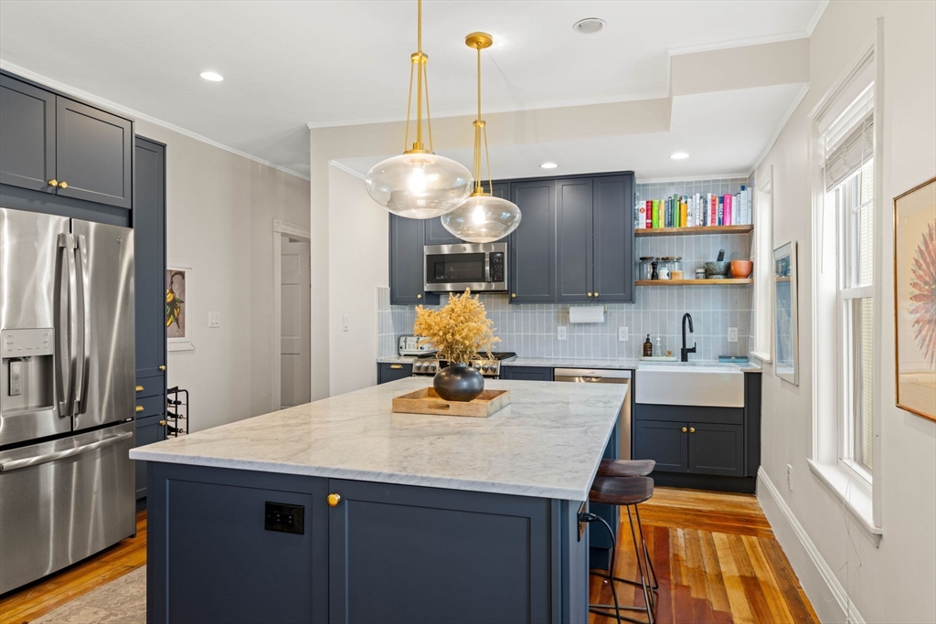 32 Roseclair Street, Unit 2 Boston, MA 02125 - Photo 26 of 34