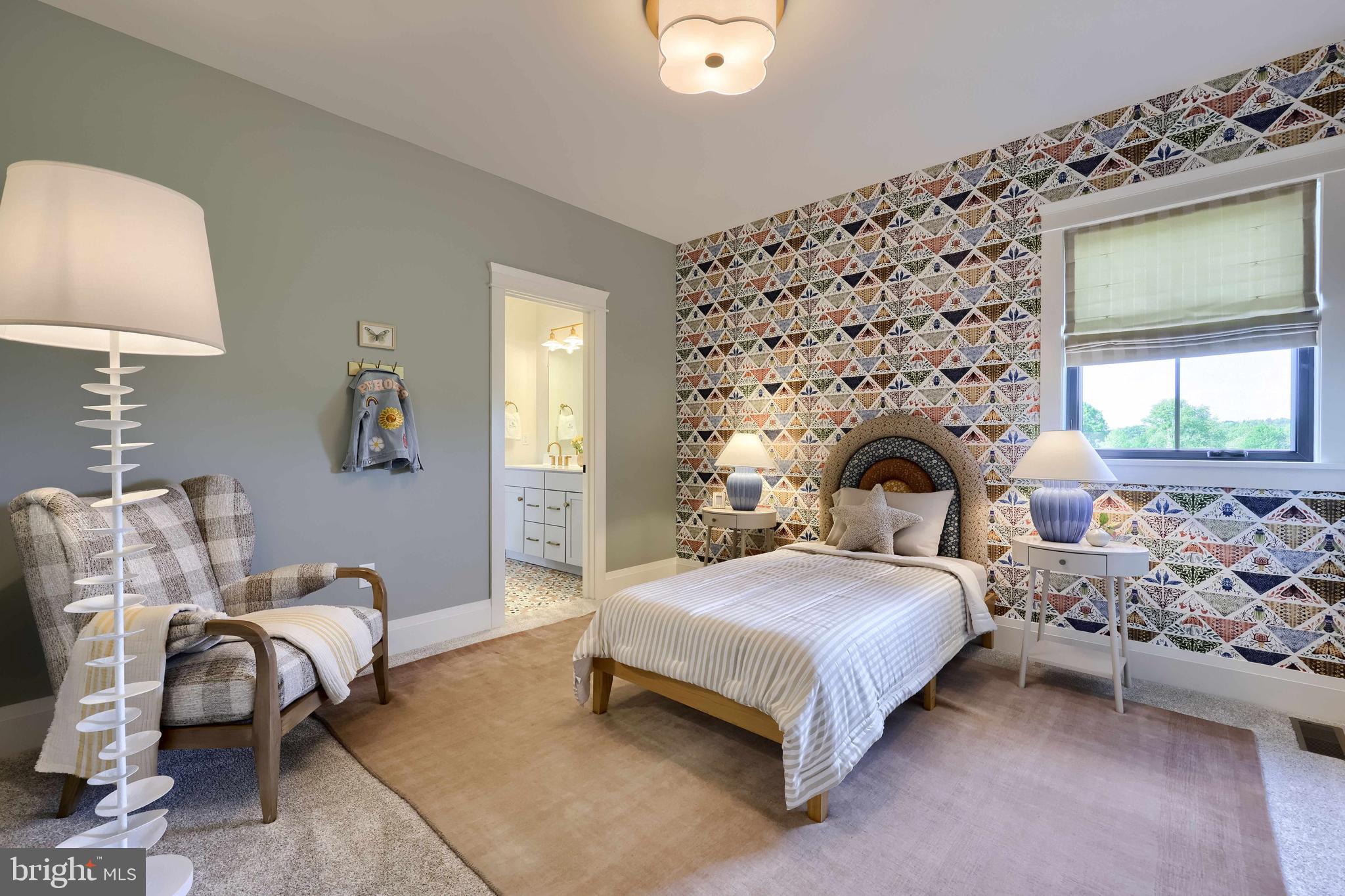 433 Jamesfield Drive Lititz, PA 17543 - Photo 21 of 29 SIMILAR Bed - Jack & Jill