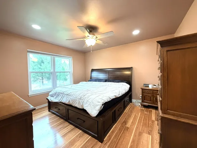 $474,900 | 198 Cramer Avenue, Dousman, WI 53118