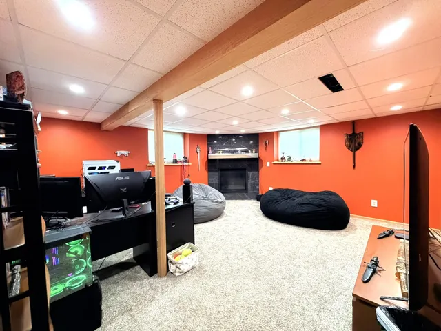 $474,900 | 198 Cramer Avenue, Dousman, WI 53118