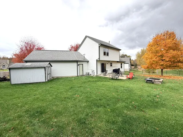 $474,900 | 198 Cramer Avenue, Dousman, WI 53118