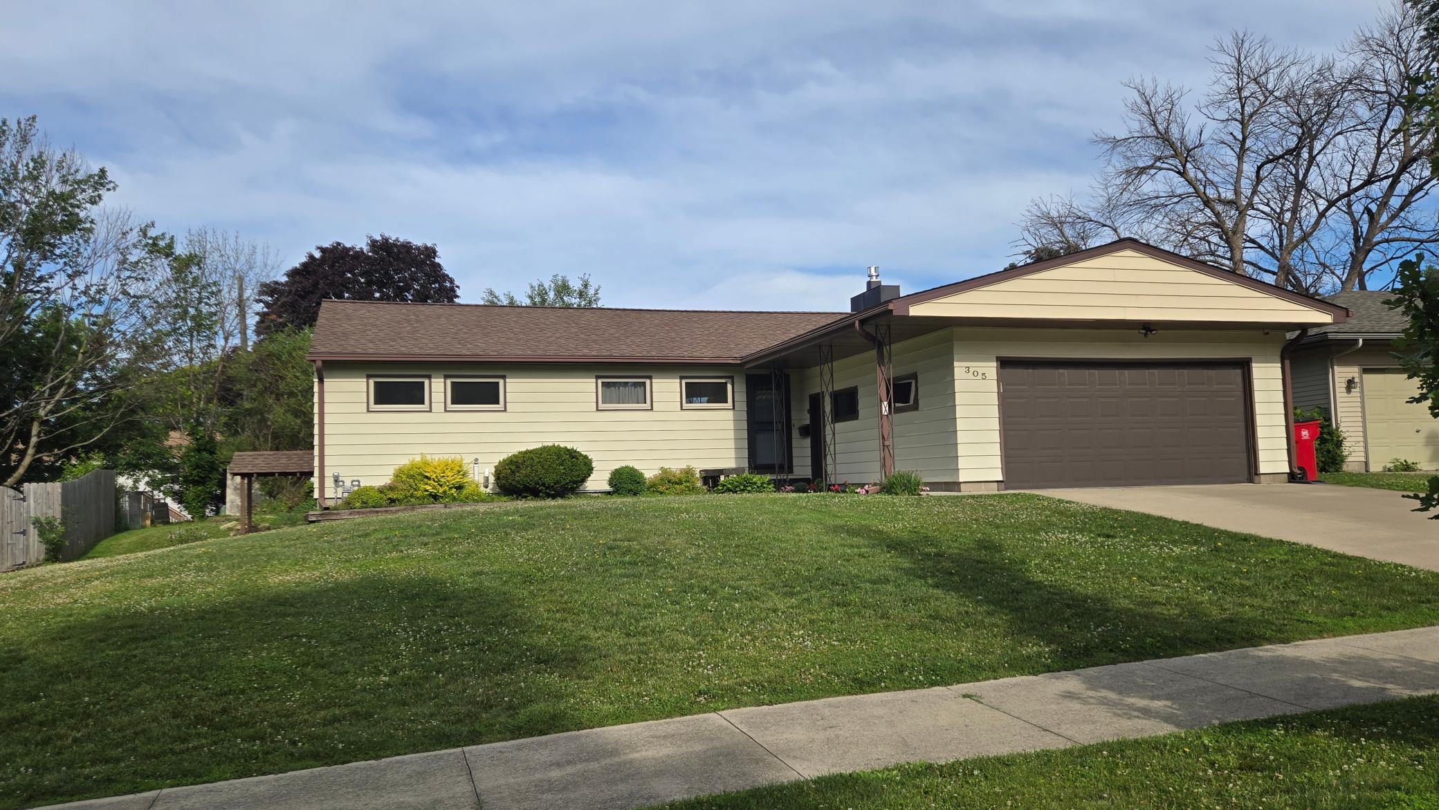 305 20th Street Northwest Austin, MN 55912 - Photo 5 of 30