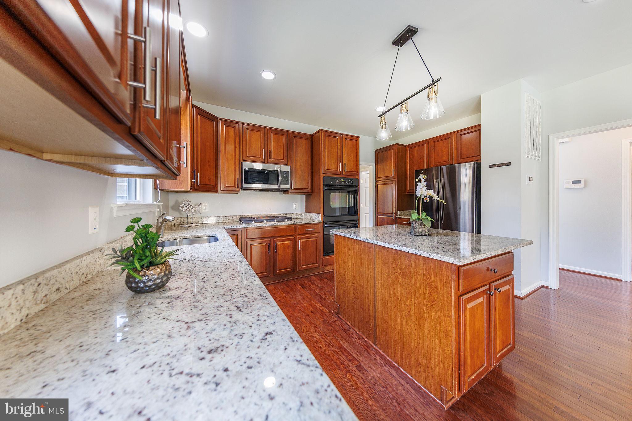 9402 Pep Rally Lane Waldorf, MD 20603 - Photo 20 of 64 Kitchen